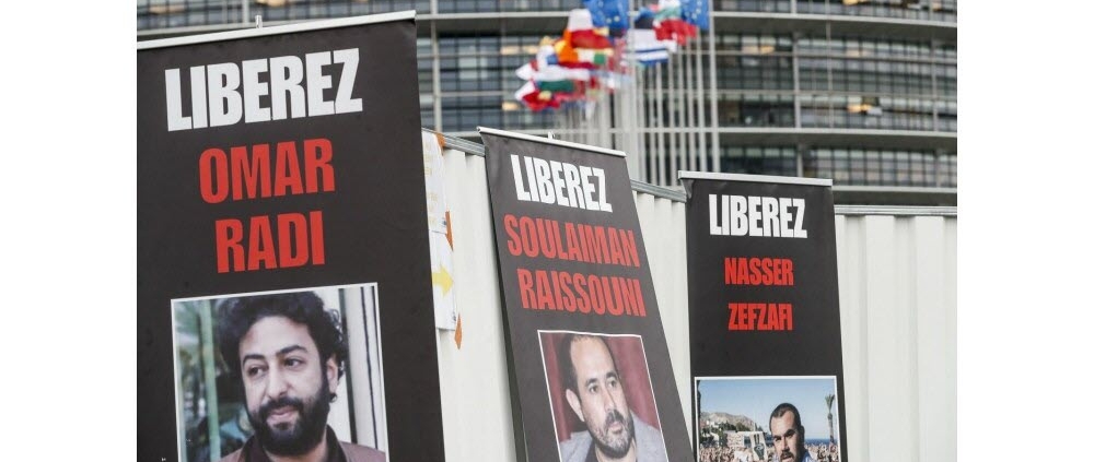 Des comités de soutien marocains ont demandé la libération des prisonniers politiques et d’opinions ce mercredi devant le Parlement européen. Photo DNA /Jean-François BADIAS